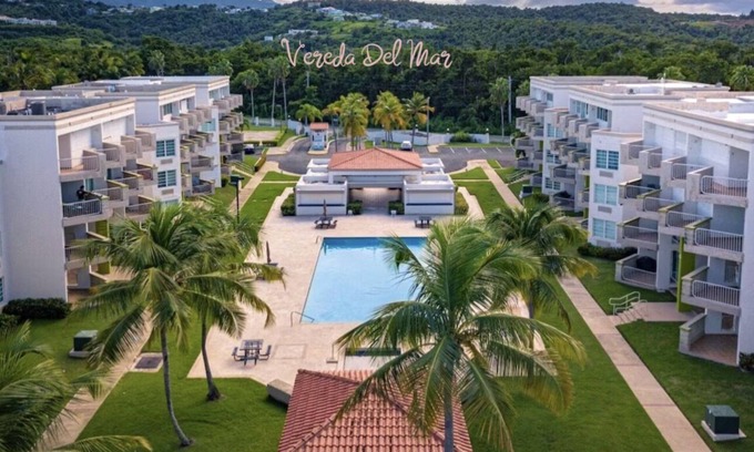 Zarzal Condo | Penthouse By The Beach