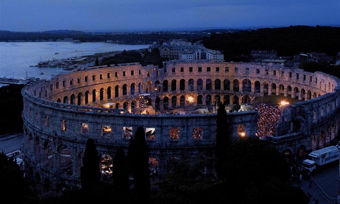 Pula Apartment | Penthouse Castropola
