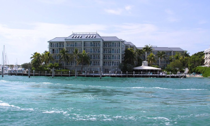 Historic Seaport Condo | Penthouse Galleon Waterfront Balcony Marina View Suite 2-Bed/bath+Beach+Tiki Bar