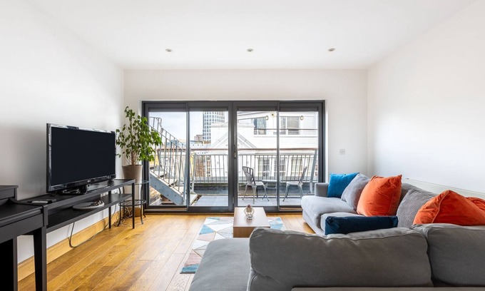 Hoxton West Apartment | Penthouse In Central London