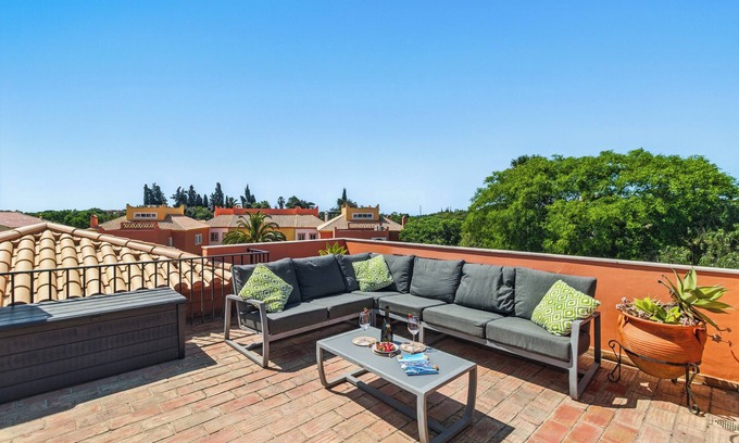 Meia Praia Apartment | Penthouse Jardim (BG207)