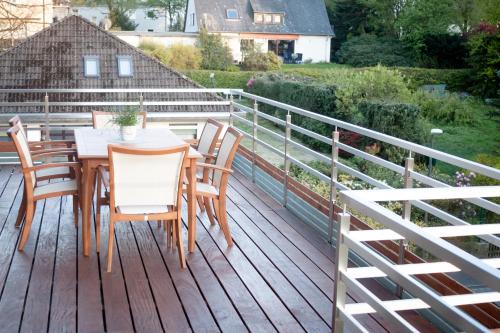 Barmen Apartment | Penthouse M