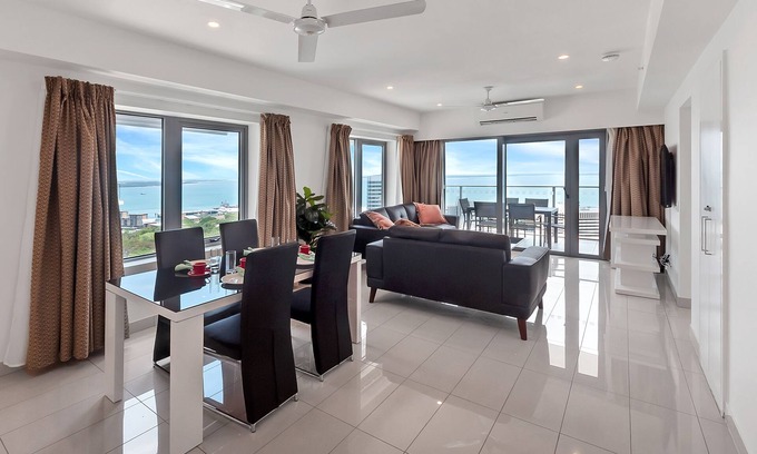 Darwin City Centre Apartment | Penthouse Pads