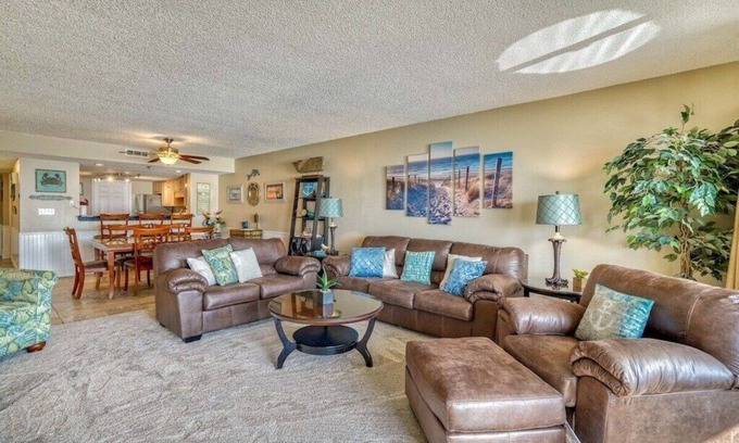Fort Walton Beach Condo | Penthouse Paradise is a 2 bedroom gulf front condo on Okaloosa Island
