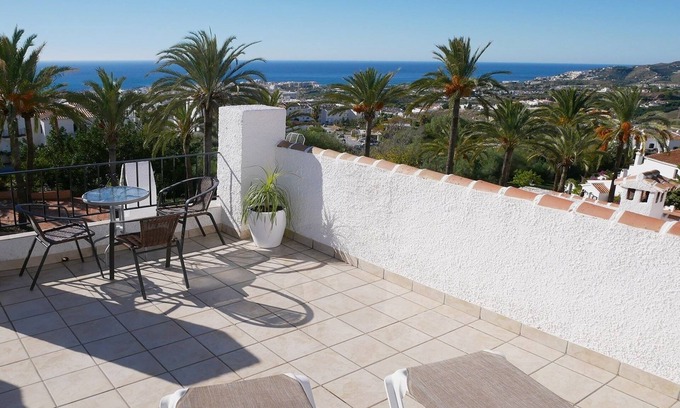Nerja Apartment | Penthouse, roof terrace 360° view, 40 m² terraces, from the private landlord on site