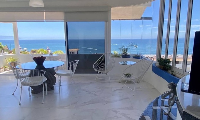 Amapas Condo | Penthouse, Stunning Ocean Views - Old Town, Playa Los Muertos