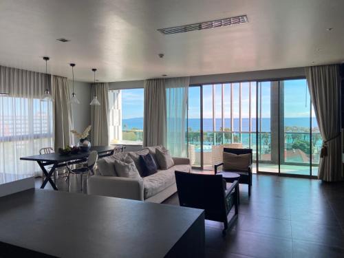 South Pattaya Apartment | Penthouse The Gallery Condo