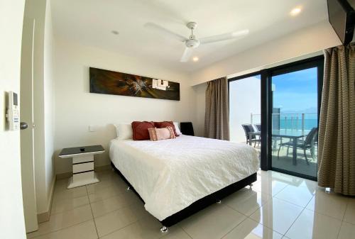 Darwin City Centre Apartment | “PENZANCE” Great Location & Views at PenthousePads