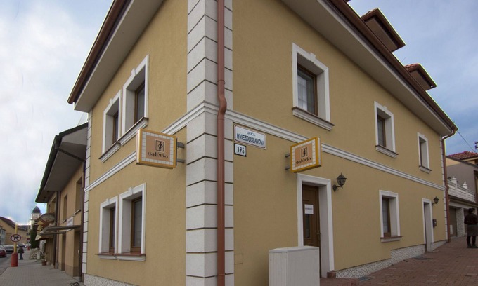 Bojnice House | Penzión Galéria