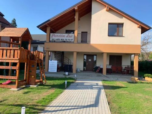 Patince Villa | Penzion Lea v Patinciach