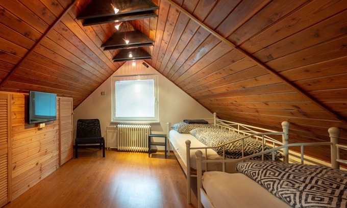 Ostrava House | Penzion Moon