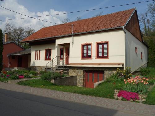 Starovice House | Penzion Na Třeťasu s vinným sklepem