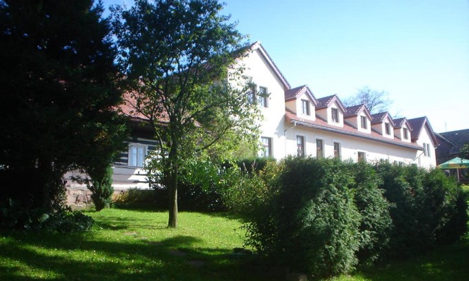 Pecka House | Penzion Pod Vyhlídkou