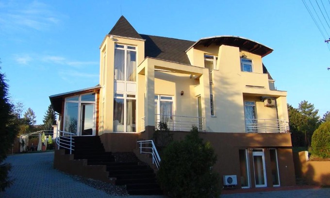Nitra House | Penzion Vila Aria