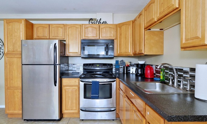 Highline Apartment | Perch - Cascade Vue 75 BY Betterstay: 1BR | SeaTac | Southcenter