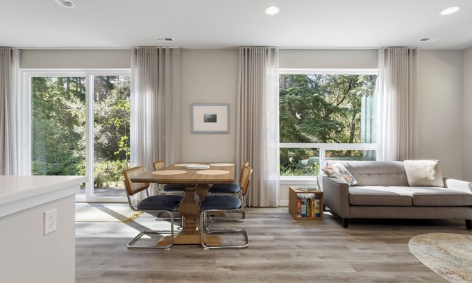 Oak Harbor House | Perch - Modern End-Unit Surrounded by Nature