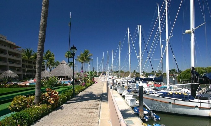 Nuevo Vallarta Condo | Perfect 2 Bedroom 2 Bath Condo - Paradise Village
