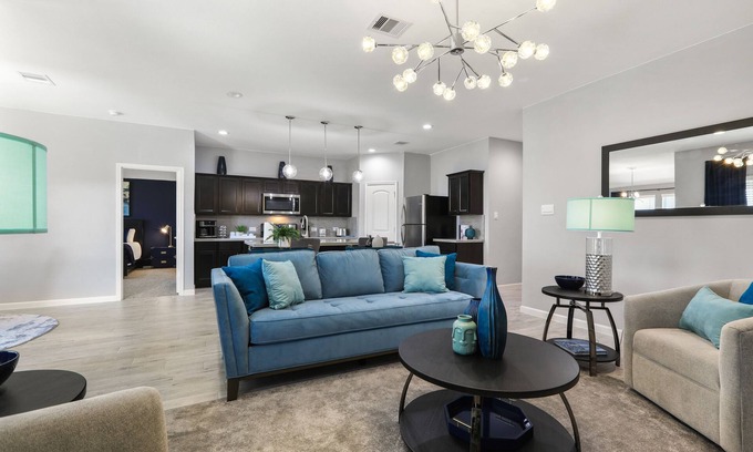 Barker House | Perfect 4 Temp Housing/Displaced Homeowners/Relocation