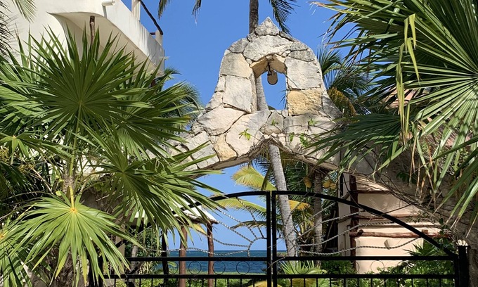 Puerto Morelos House | Perfect beachfront getaway w/breathtaking views!