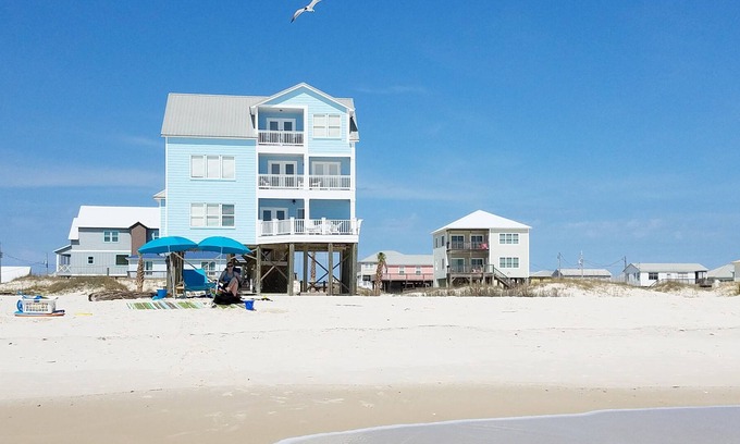 Fort Morgan House | Perfect Beachfront 5-bedroom home*Under vrbo listing 3284966