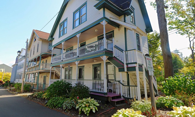 Chautauqua Apartment | Perfect Chautauqua getaway: 25 Waugh | Unit #3