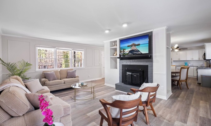 Garner House | Perfect cute home in Garner -starts at 3.5k/month