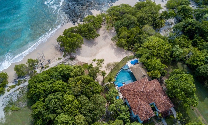 Tamarindo House | Perfect Family Retreat with the best Sunset views: Luxury Beachfront house w/Pool & Heated Jacuzzi