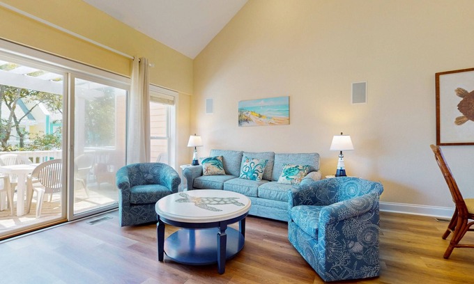 Bermuda Bay Condo | Perfect Family Getaway with Full Kitchen, Wifi and Community Amenities