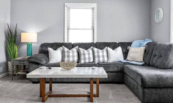 Neenah House | Perfect for professionals quiet and clean