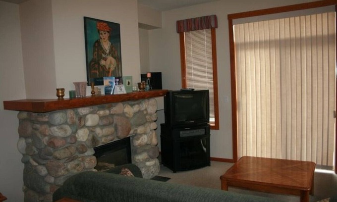 East Kootenay House | Perfect Getaway Home for Families