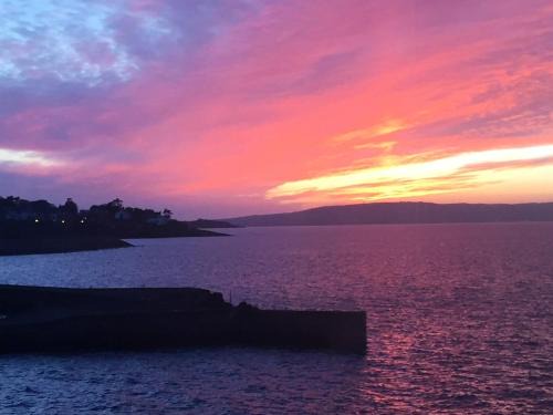 Bangor House | Perfect getaway, seafront home
