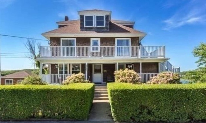Gloucester House | Perfect Good Harbor Beach vacation home for large and/or extended family getaway