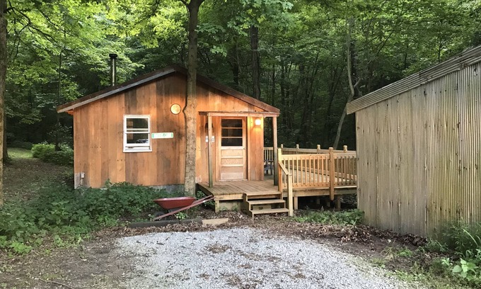 Elco Apartment | Perfect Hunter's/Writer's Cabin