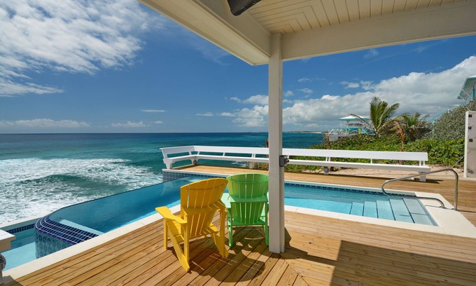 Hope Town House | Perfect Island Getaway: Alligator & Mermaid
