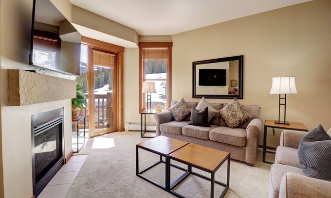 Copper Mountain Condo | Perfect Location, With Amazing Views, Outdoor Hot Tub CO422