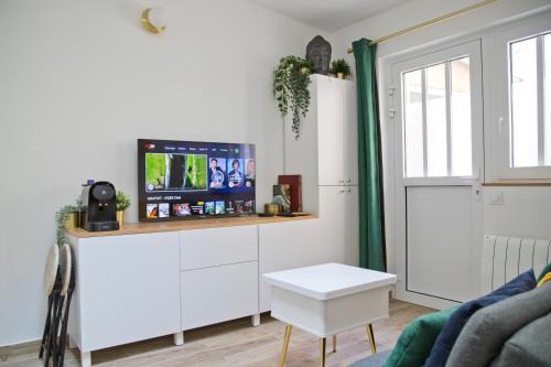 Odeon Apartment | Perfect Modern Apt Saint Germain - Prince 1