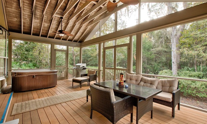 Saint Simons Island House | PERFECT Pet Friendly Family Retreat in Sea Palms Golf Resort w/Hottub & 5 bikes