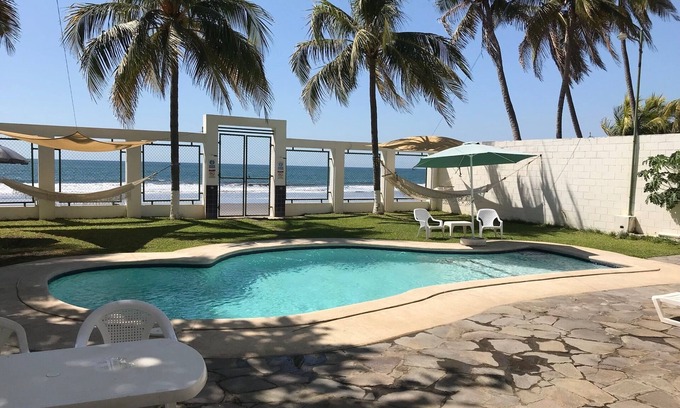 La Libertad House | Perfect Place To Relax And Have Fun