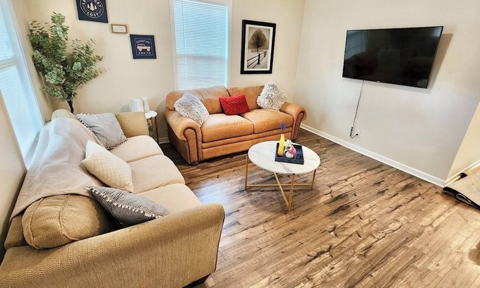 Birmingham House | Perfect Private Birmingham Getaway Near Downtown!
