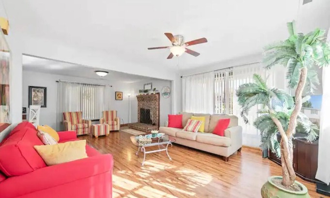 Virginia Beach House | Perfect Private Getaway Minutes to Virginia Beach!
