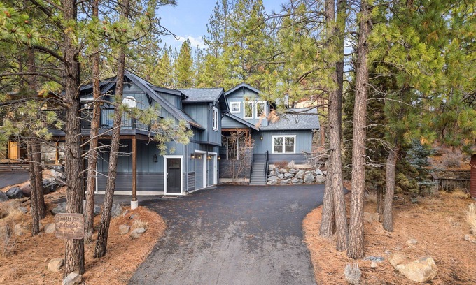 Westbrook Meadows House | Perfect Retreat Luxury Home, Guest Quarters, A/C, Foosball, Ping Pong