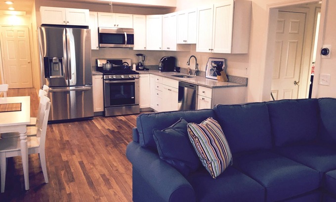 Rockport Cottage | Perfect Rockport Downtown Vacation Destination