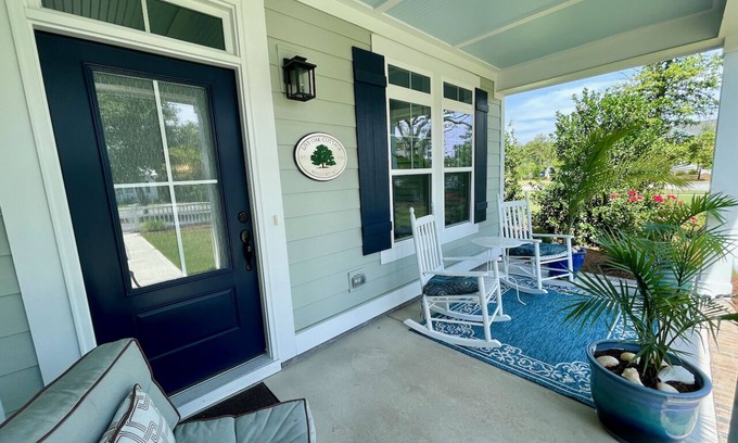 Morehead City Cottage | Perfect Single Level Spacious Layout Coastal Retreat Featuring Resort Style Pool