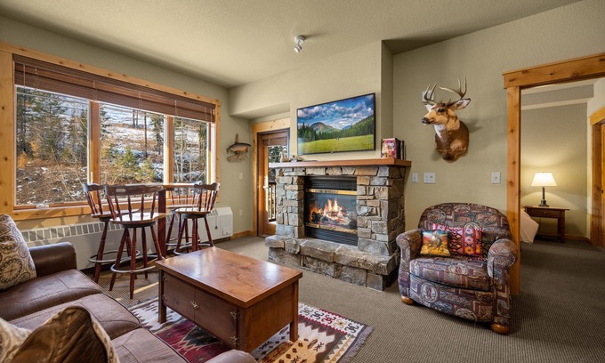 Whitefish Condo | Perfect ski and summer base lodge - Direct ski in and ski out/hot tub