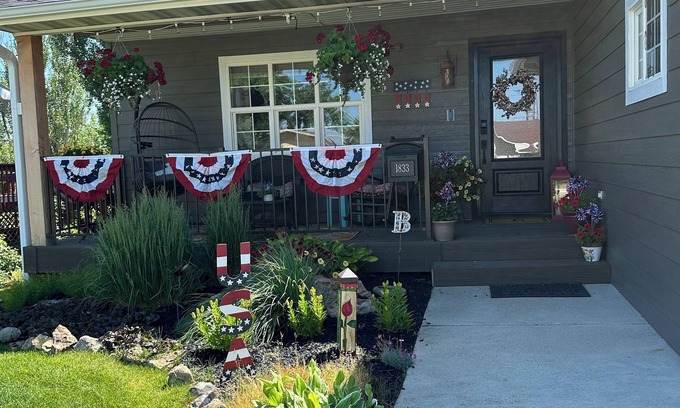 Belle Fourche House | Perfect Sturgis Rally Rental-4+Bed, 3 Bath, Pool,Patio, 3 Car Garage, & more!