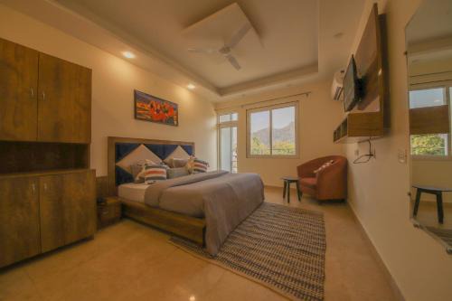 Tapovan House | PerfectStayz B2L Hills Tapovan