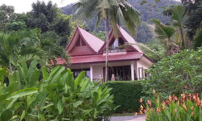 Ko Chang Villa | Periwinkle Villa