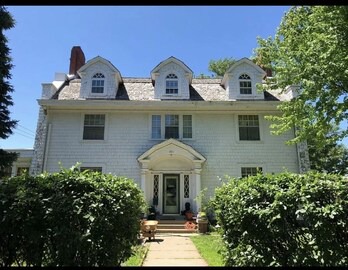 Sioux Falls House | Perry Mansion - Historic Victorian Retreat