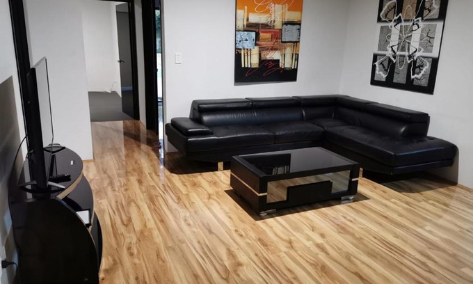 Leeming Cabin | Perth Urban Lodge