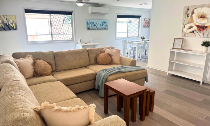 Maroochydore House | Pet Friendly home in Maroochydore